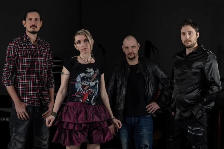 Welcome to the Lizberries blog